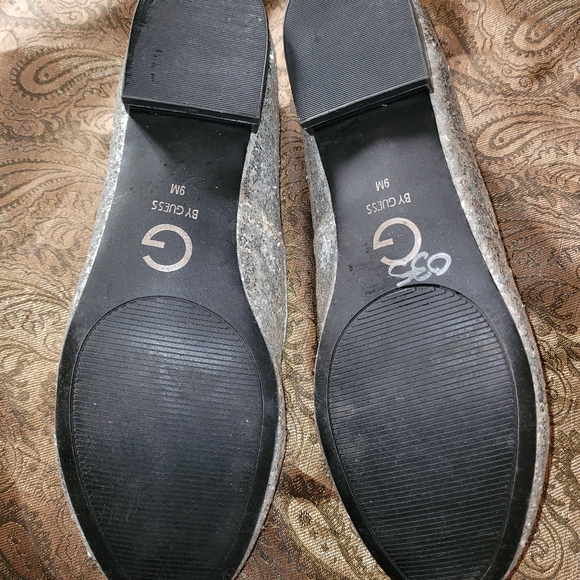 Guess flats women size US 9, Sparkle with Buckle - Picture 4 of 13